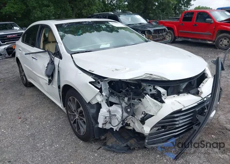 2018 Toyota Avalon Xle Premium z USA, uszkodzony, nr VIN 4T1BK1EB2JU270209